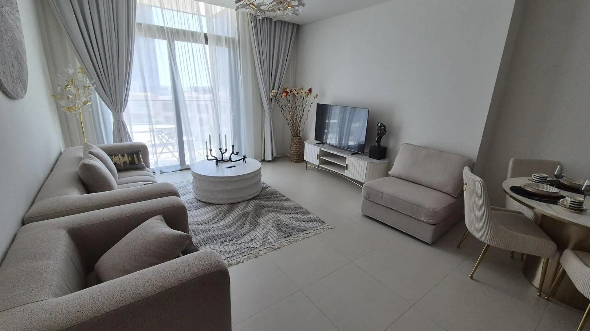 Downtown Luxury By Dubai Mall & Burj Khalifa