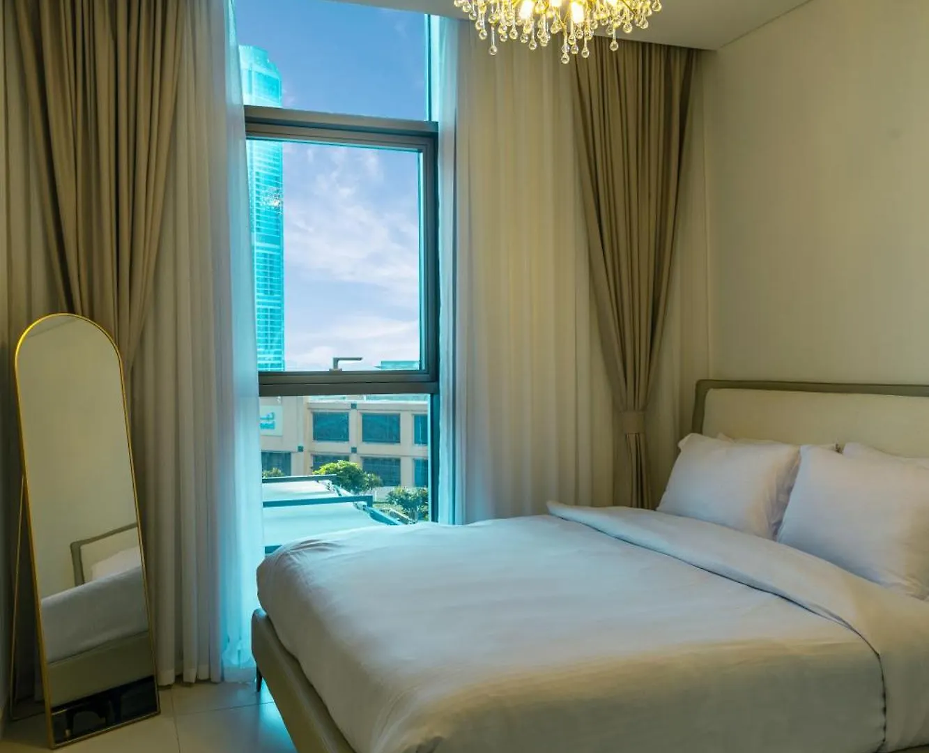 Downtown Luxury By Dubai Mall & Burj Khalifa Apartment
