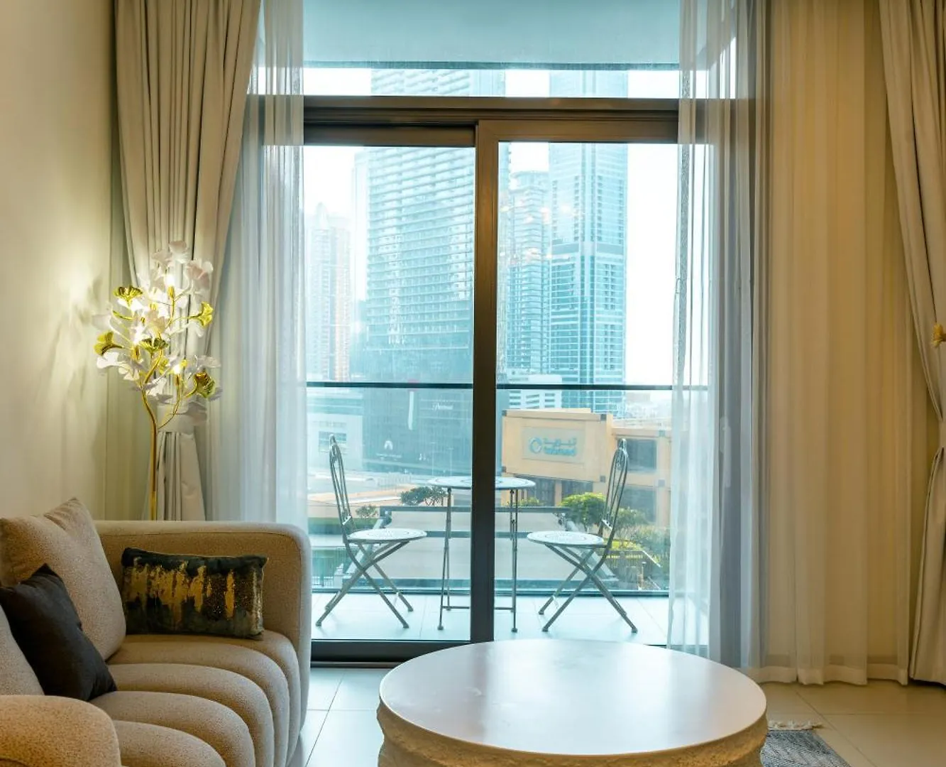 Apartment Downtown Luxury By Dubai Mall & Burj Khalifa