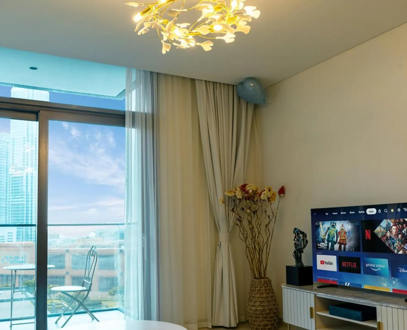 Apartment Downtown Luxury By Dubai Mall & Burj Khalifa