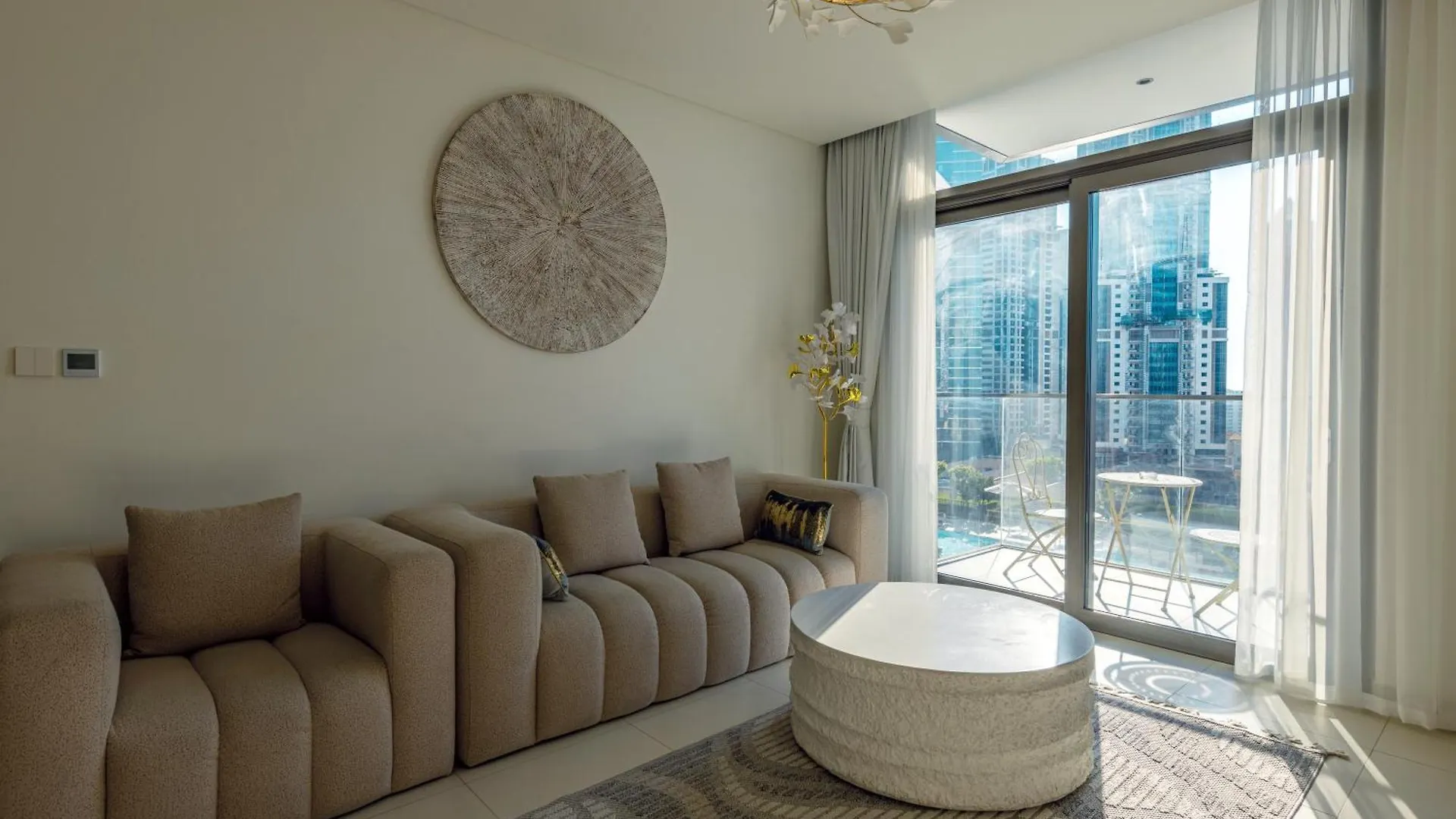 Apartment Downtown Luxury By Dubai Mall & Burj Khalifa
